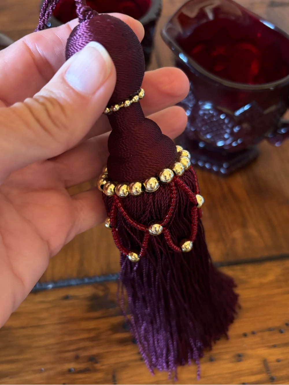 Ruby Red Avon 1876 Cape Cod Collection Sugar Creamer Bell Tassel - Picture 8 of 10